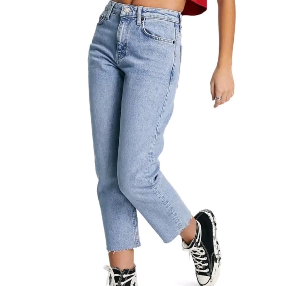 Topshop Light Wash Crop Straight Raw Hem Denim Jeans Size W34/L30